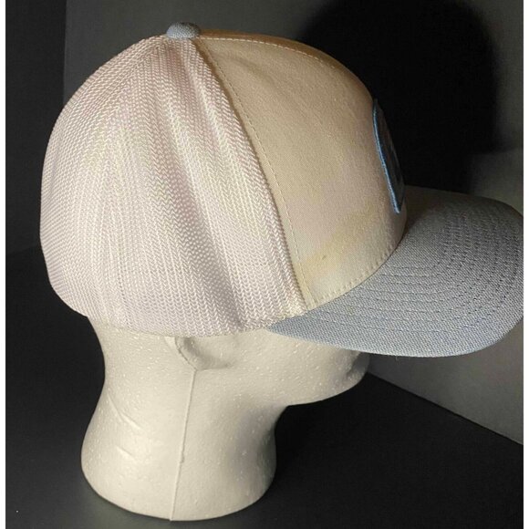 Lot of 2 Travis Mathew Hats: 1 Snapback + 1 Fitted L/XL White Cap READ DESC - Picture 5 of 16